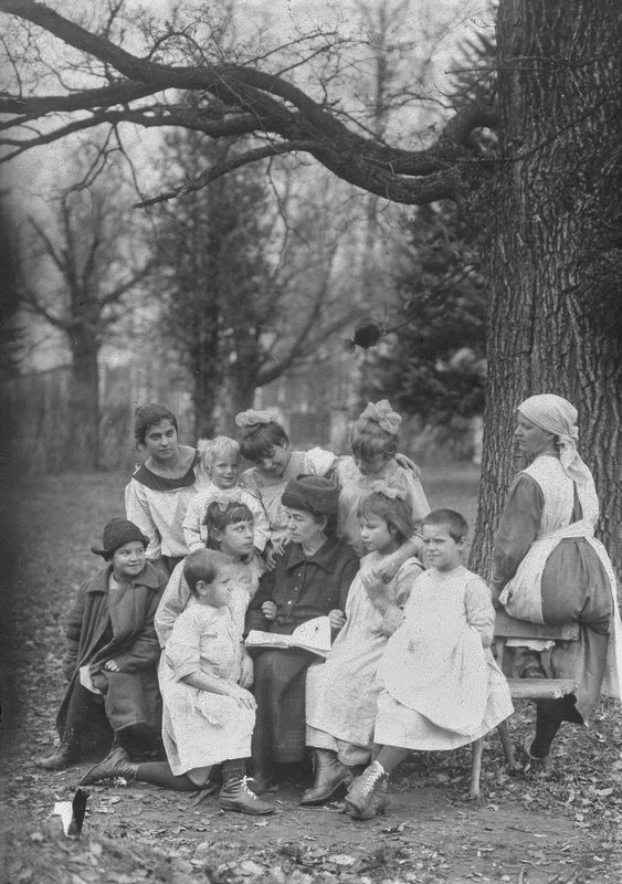 Детская зимняя колония "Медное". Фото 1920 г.