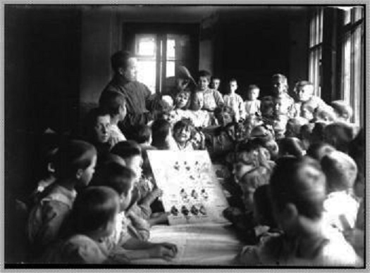 Детская зимняя колония "Медное". Фото 1920 г.